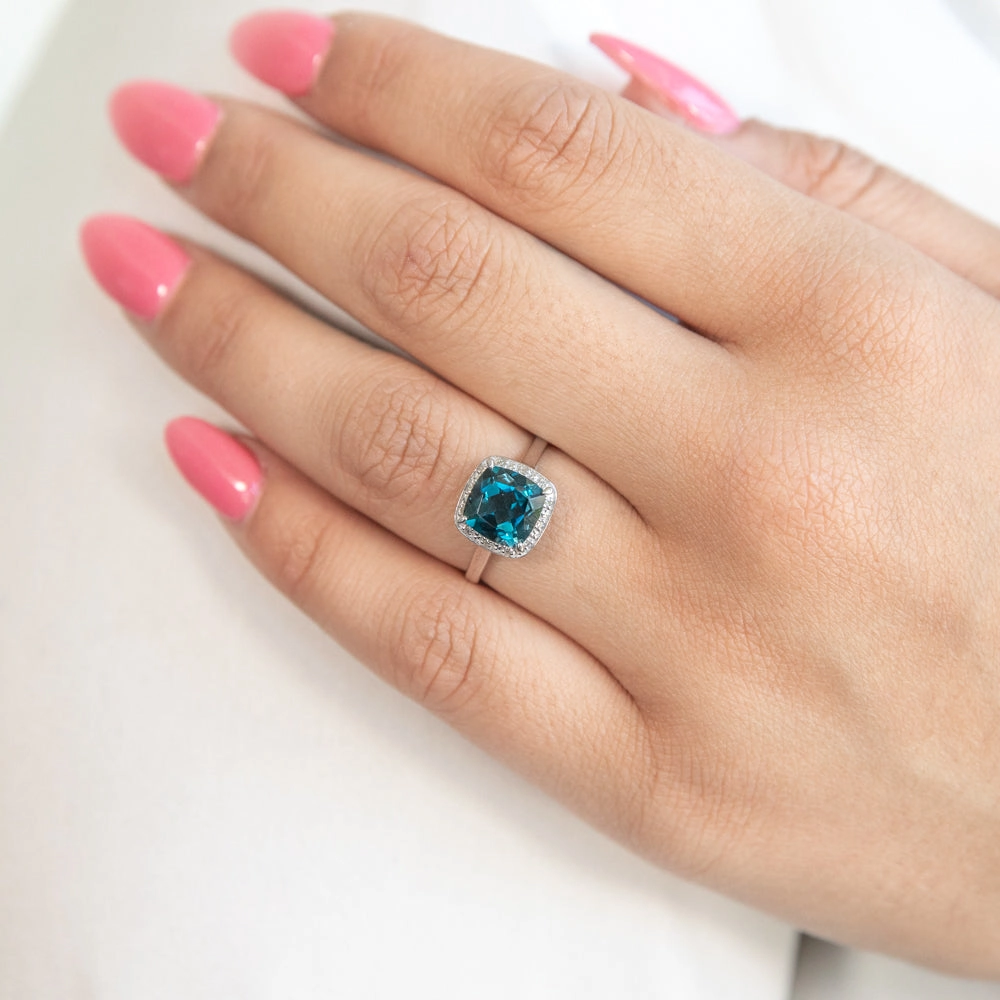 9ct White Gold 2.70ct London Blue Topaz and Diamond Ring