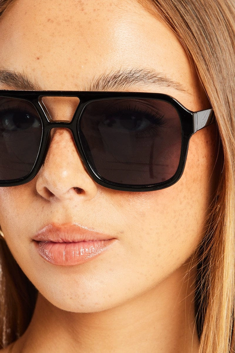 Black Aviator Sunglasses