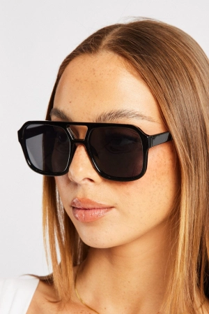 Black Aviator Sunglasses