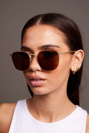 Brown Metal Frame Sunglasses
