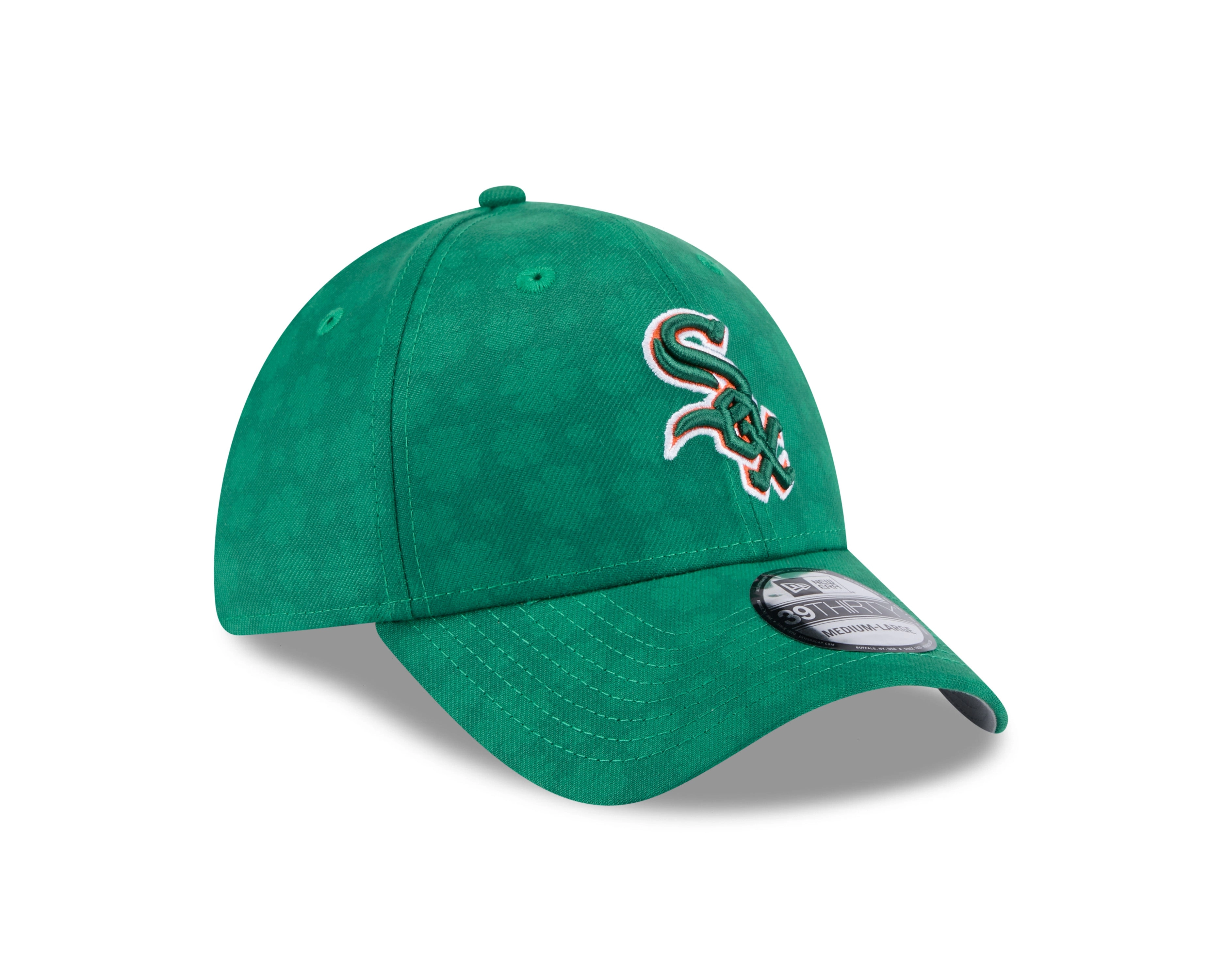 Chicago White Sox Kelly Green MLB 2025 St. Patrick's Day New Era 39THIRTY Flex Fit Hat