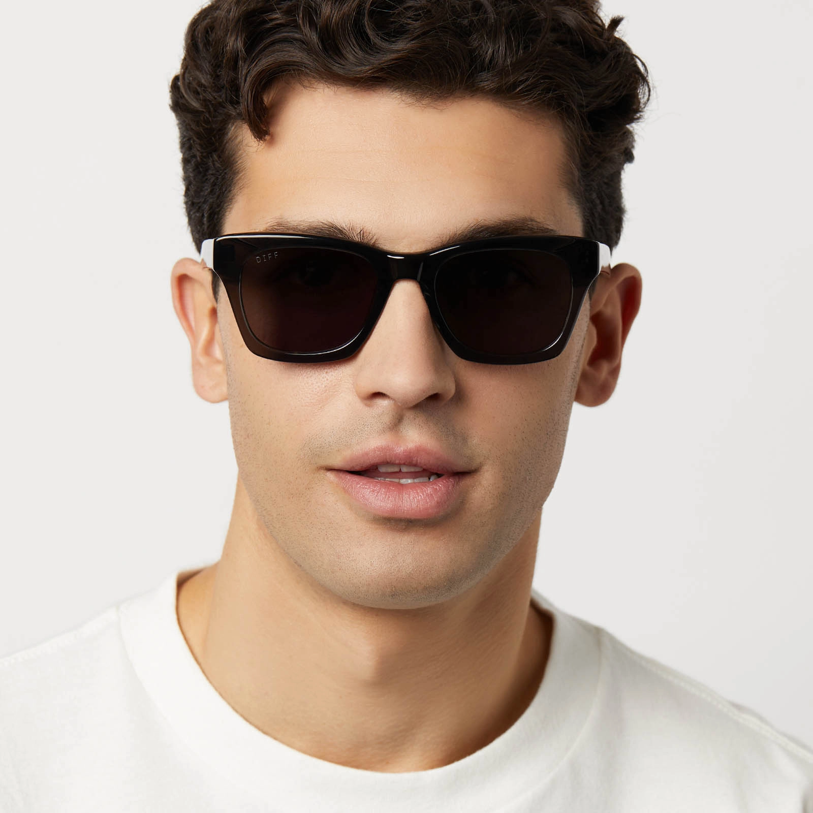 DEAN - BLACK SMOKE CRYSTAL   GREY   POLARIZED SUNGLASSES