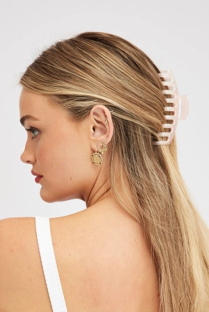 Pink Classic Hair Claw Clip