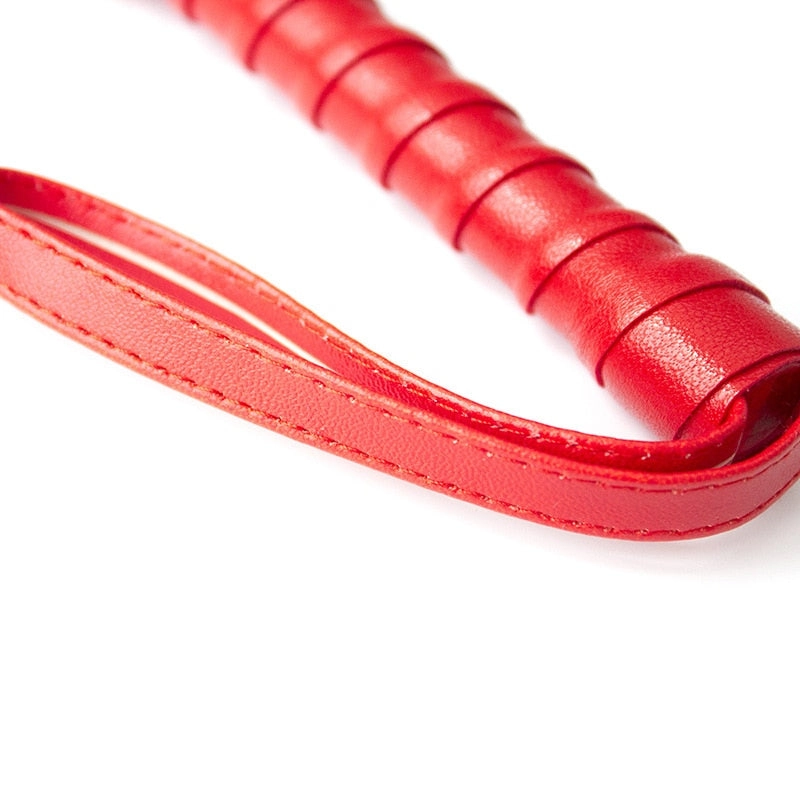 Slave Whip Adult Games BDSM Bondage Sex Toys for Woman Flogger bdsm Spanking Bondage Restraints Whips