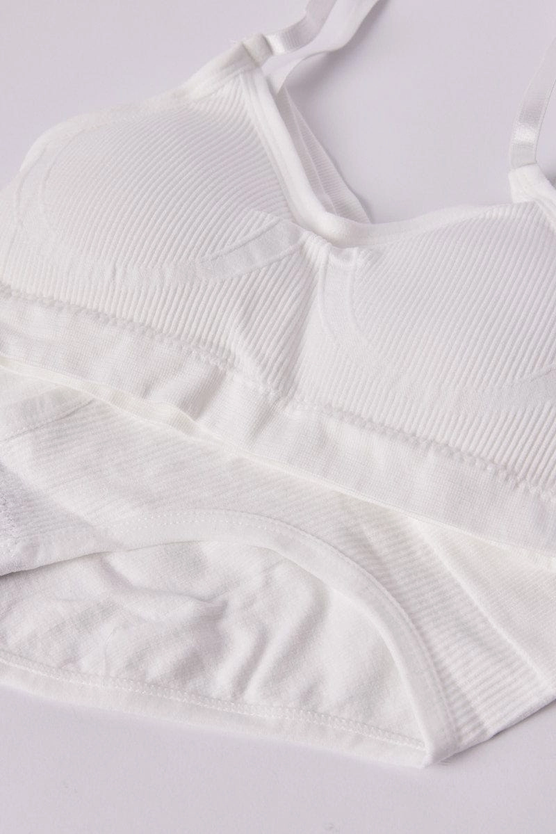 White Seamless Lingerie Set