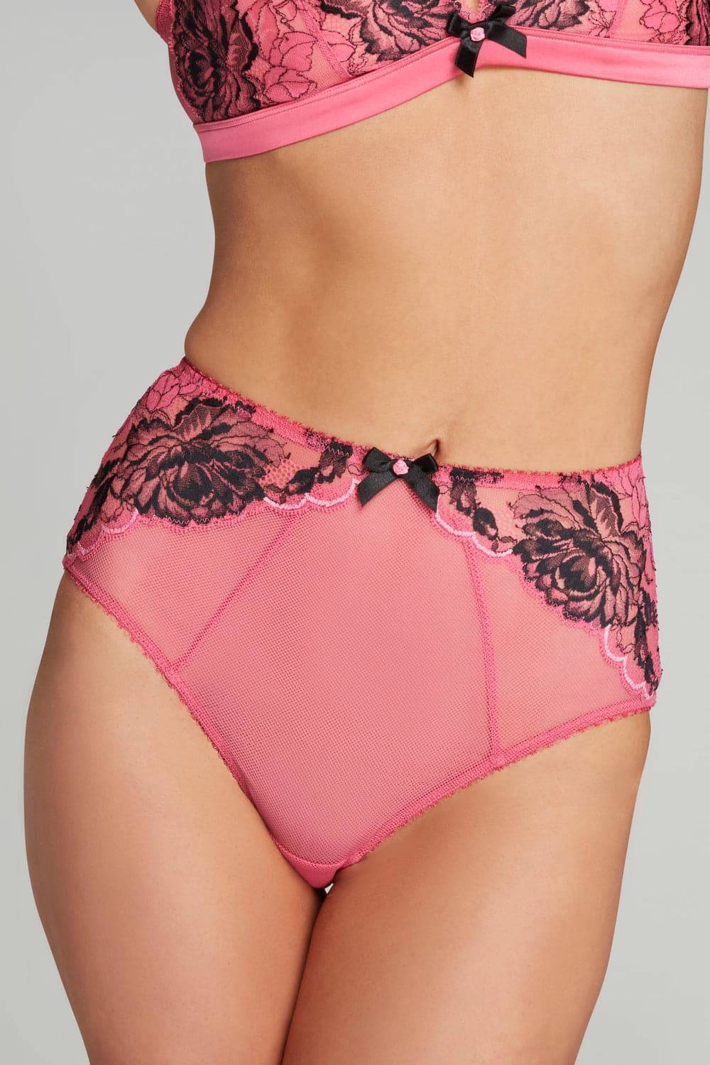 Yara High Waist Brief, Size 2 (UK 8)